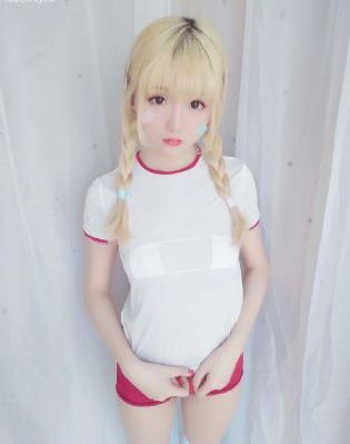 两男变错身