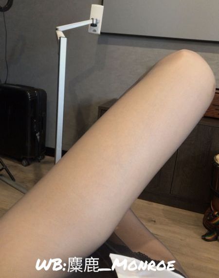 秋霞.com