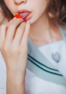 无颜之月动漫免费看